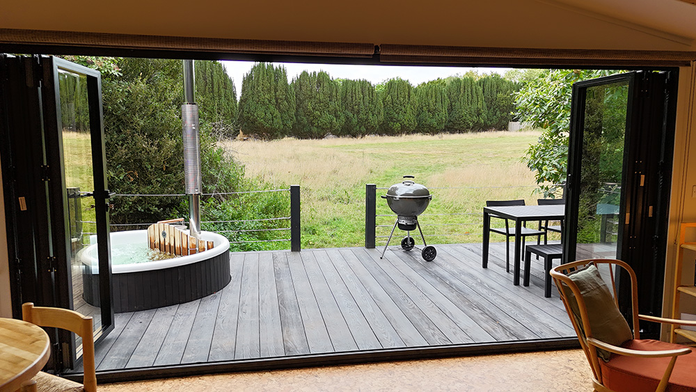 Lounge bi-fold doors